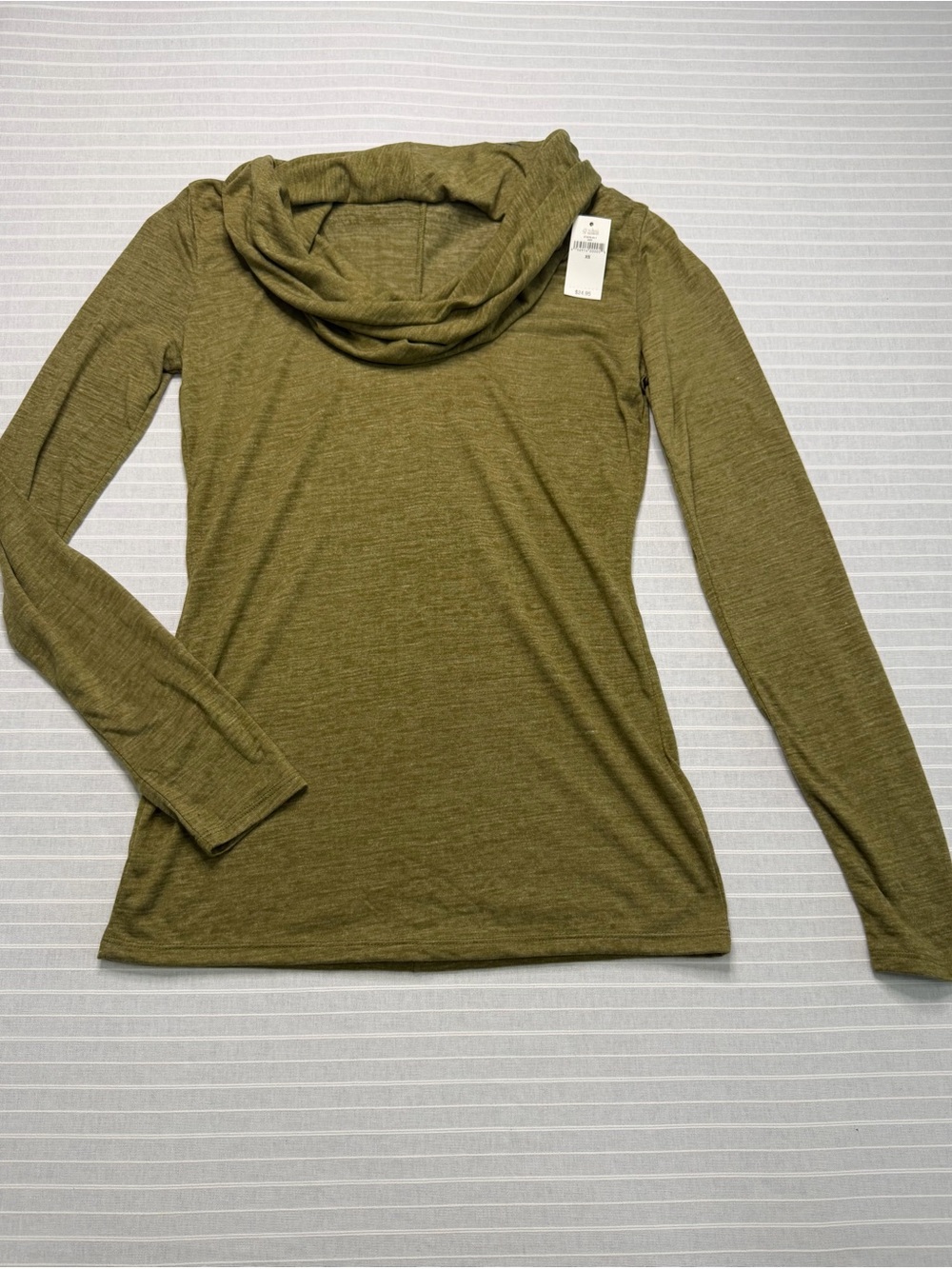 GAP Olive Green Cowl Neck Top – NWT – XS
